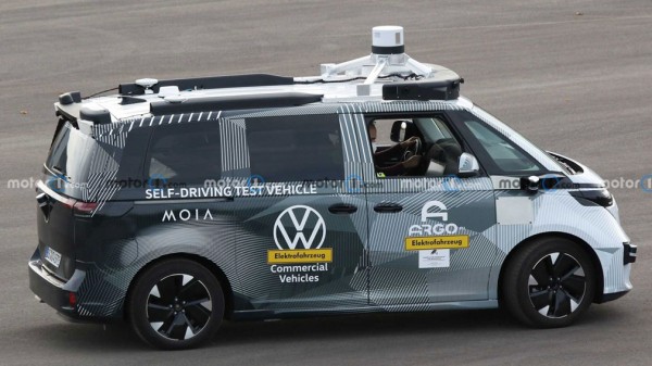 Компания Volkswagen рассекретила внешность серийного электрокара ID. Buzz