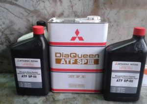 Какое масло заливать в коробку: МКПП и АКПП