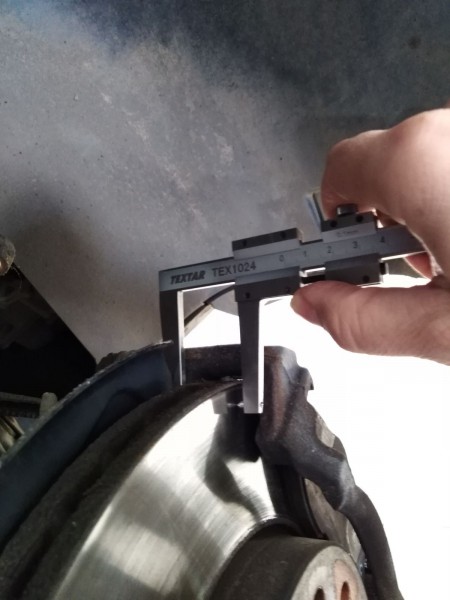 От педали до колеса: что влияет на эффективность тормозов?