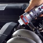 Шприц для заливки масла в коробку передач: особенности и выбор