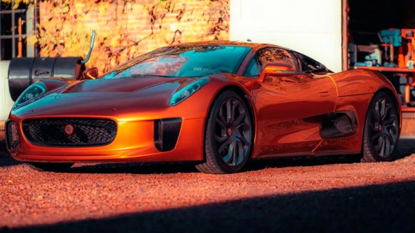 Редчайший суперкар Jaguar из фильма про Бонда выставили на продажу