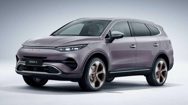 Компании Daimler и BYD начали передел совместной марки Denza