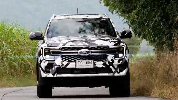 Компания Ford опубликовала первые фотографии внедорожника Ford Everest нового поколения