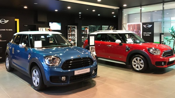 Три модели MINI подорожали на рынке России в декабре 2021 года