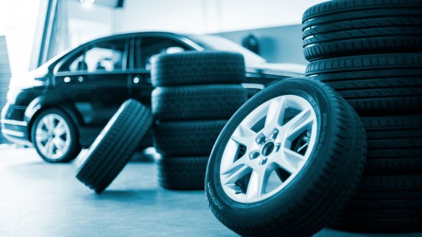 Нужно ли менять покрышки местами при сезонной смене колес