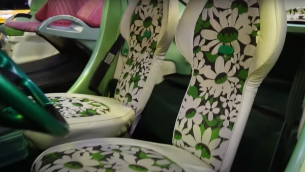 АвтоВАЗ показал электромобиль &laquo;Эльф&raquo;