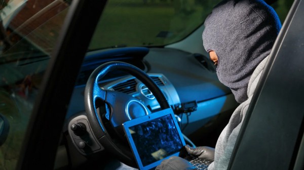 Автоэксперт Алексей Балашов: проблемы с электроникой автомобиля могут свидетельствовать о взломе