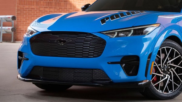 Электрический кроссовер Ford Mustang Mach-E заступил на службу в полицию Нью-Йорка