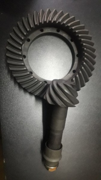 Из того, что было: кто делает редукторы, которые гудят и разваливаются