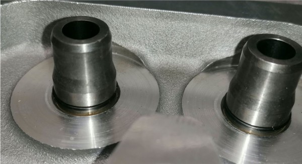 Не тот размер, не тот металл и не слишком точно: что не так в ГБЦ мотора УМЗ?