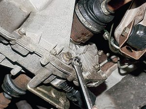 Промывка МКПП: для чего нужна и когда необходима