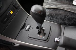 Роботизированная коробка передач: плюсы и минусы