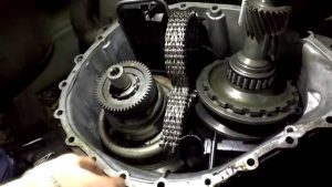 Вариаторная трансмиссия CVT: коробка передач вариатор