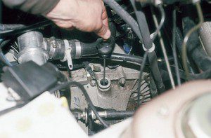 Замена масла в АКПП Гранта: порядок действий и на что обратить внимание