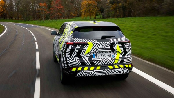 Renault показала новый кроссовер Austral на очередных тизерах