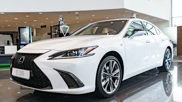 Автомобили Lexus и Infiniti подорожали в РФ на 58-528 тыс. рублей Автомобили Lexus и Infiniti подорожали в РФ на 58-528 тыс. рублей