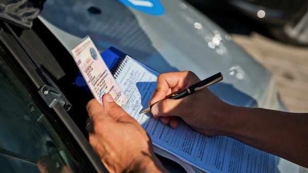 В ГИБДД РФ планируют обновить перечень штрафов для водителей в 2022 году