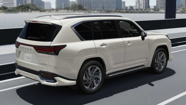 Как не должен выглядеть правильный LX600