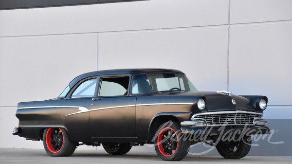 Три автомобиля из фильма &laquo;Форсаж&raquo; пустят с молотка