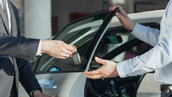 Читателей финского издания Ilta-Sanomat поразило отношение россиян к роскошным автомобилям