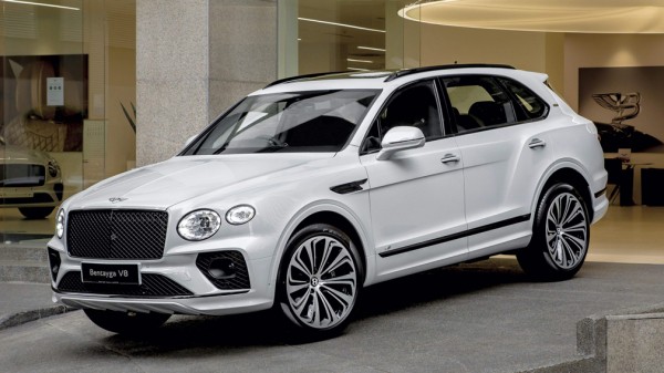 Продажи Bentley в России выросли на 11% в 2021 году