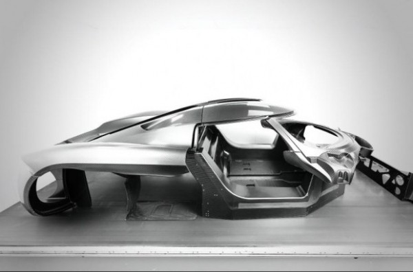 Koenigsegg начал делать карбоновые детали для Tesla