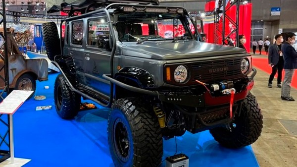 Японские студенты подготовили пятидверный Suzuki Jimny для любителей активного отдыха