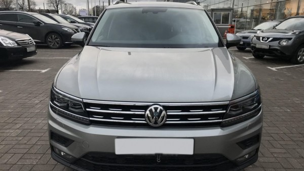 Компания Volkswagen отзывает 445 автомобилей Volkswagen Tiguan в РФ