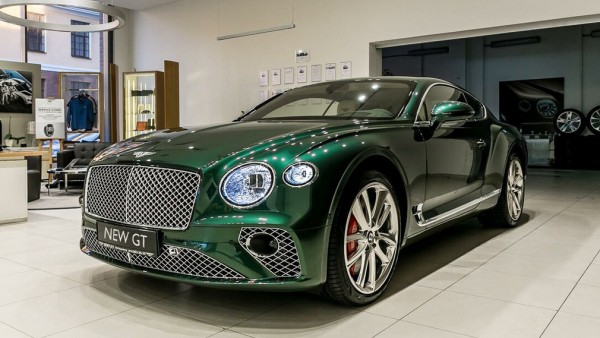 Продажи Bentley в России выросли на 11% в 2021 году