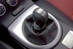 Как ездить на механике для чайников: рекомендации