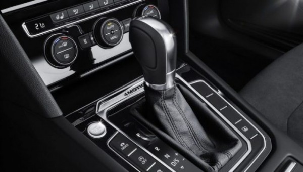 Какая коробка лучше: автомат или робот