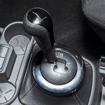 Когда переключать передачи на &laquo;механике&raquo;: порядок переключения передач и особенности