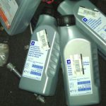 Трансмиссионное масло: можно ли смешивать продукты разных производителей