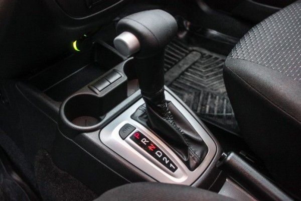 Вождение на автомате для начинающих: общие правила