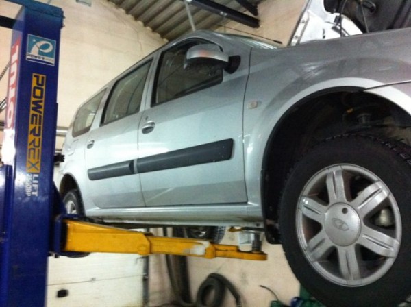 Замена масла в КПП Ларгус