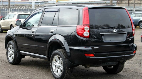 Автоэксперт Зиновьев назвал самый надежный внедорожник на вторичке в РФ