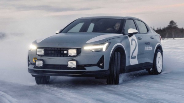 Компания Polestar представила шоу-кар Polestar 2 Arctic Circle для Арктики