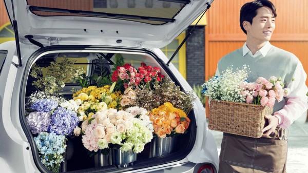 Компания Hyundai представила в Южной Корее компактный фургон Casper Van на базе кроссовера Casper