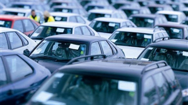 Российских автодилеров обвинили в создании искусственного дефицита новых автомобилей в РФ
