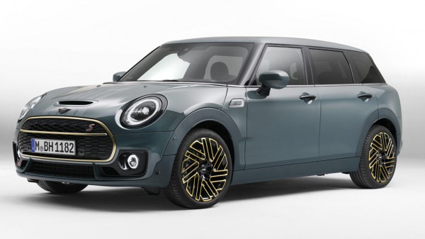 MINI представила в РФ автомобили спецсерий Resolute, Clubman Untold и Countryman Untamed