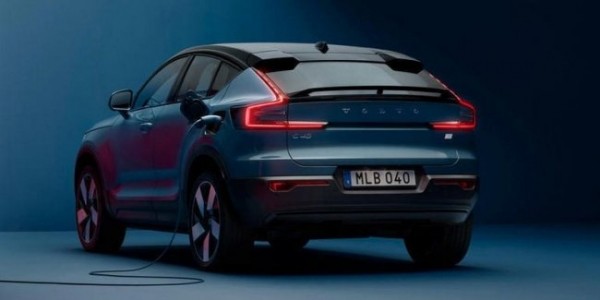 Бывший руководитель Tesla займется производством аккумуляторов для Volvo