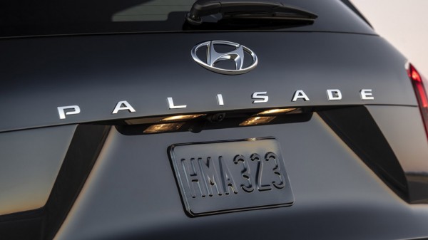 Компания Hyundai готовит обновлённый кроссовер Palisade