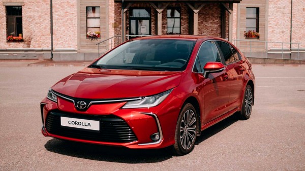 Американская Tesla стала самой популярной автомобильной маркой в мире по количеству поисковых запросов