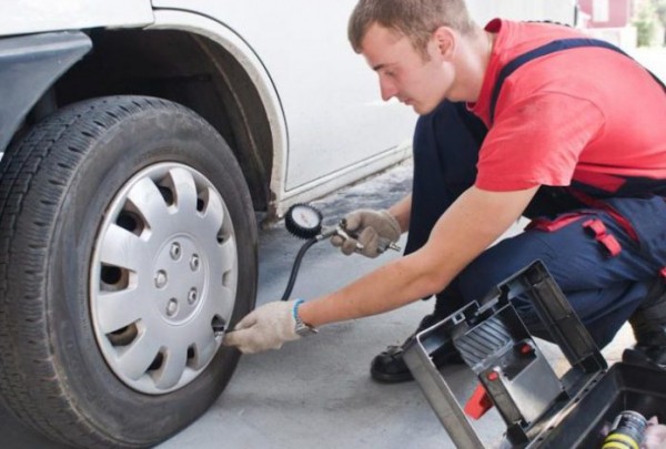 Какое давление должно быть в шинах: таблица давления в шинах