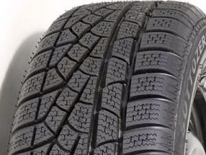 Направление резины: надпись Rotation