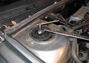 Стойки Приора: какие лучше выбрать амортизаторы