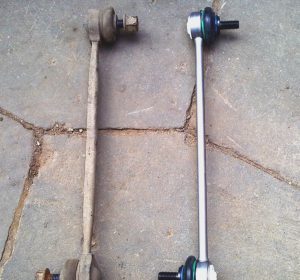 Стойки стабилизатора передние и задние: проверка и замена