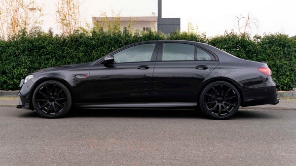 Ателье Brabus подготовило 900-сильный Mercedes-AMG E 63 S