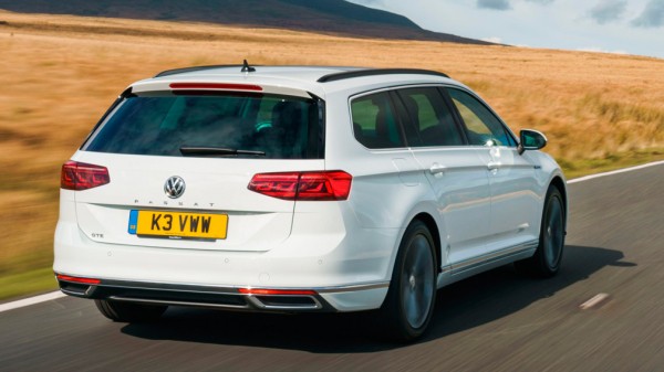 Опубликованы первые изображения нового Volkswagen Passat