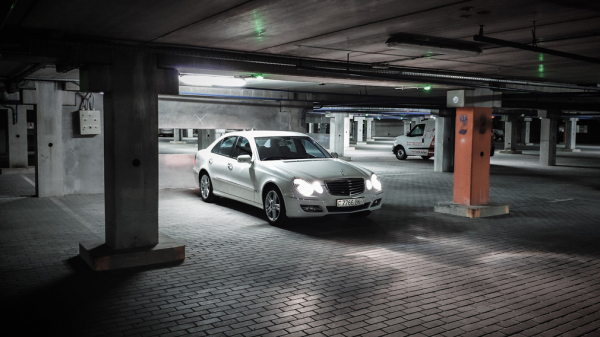 Как безболезненно запустить двигатель автомобиля после долгой стоянки